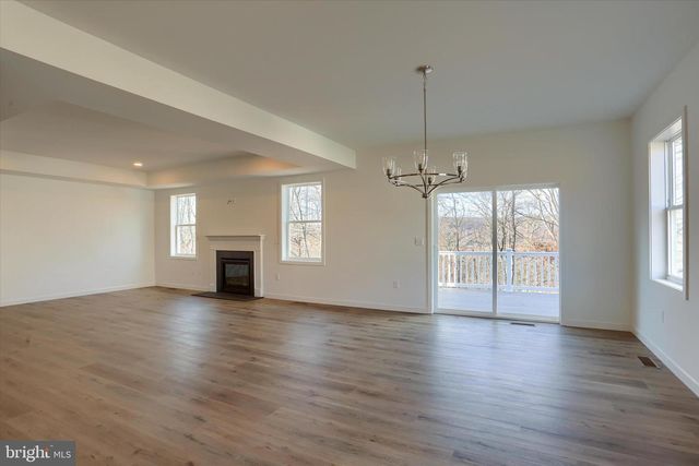 183 W STEWART CT, Marysville, PA 17053