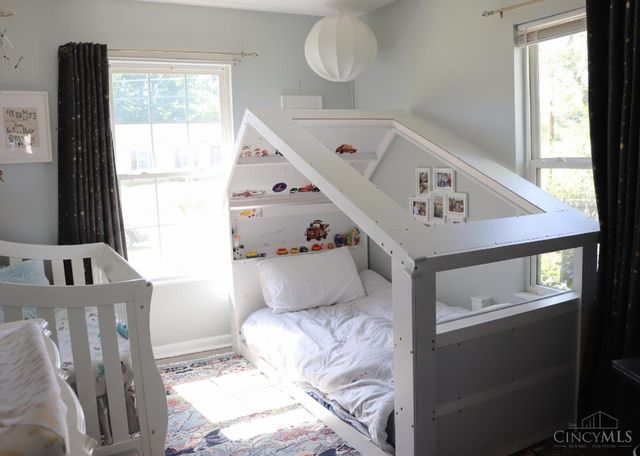 648 Chateau Dr, Union Twp, OH 45244