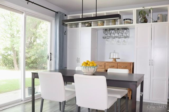 648 Chateau Dr, Union Twp, OH 45244