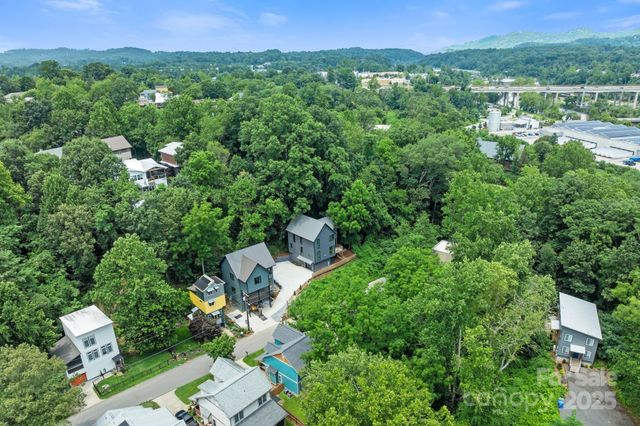 43 Waynesville Avenue, Asheville, NC 28806
