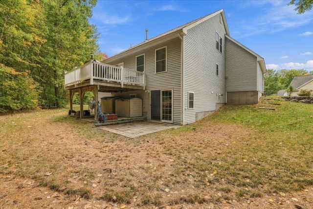 33 Reflection Drive, Hudson, NH 03051