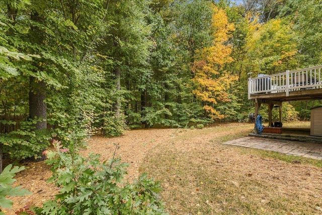 33 Reflection Drive, Hudson, NH 03051