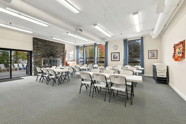 33 Reflection Drive, Hudson, NH 03051