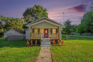 502 E Hazel Street, St Louis, MI 48880