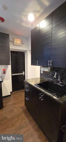 605 E GIRARD AVE, Philadelphia, PA 19125