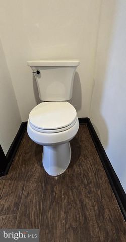 605 E GIRARD AVE, Philadelphia, PA 19125