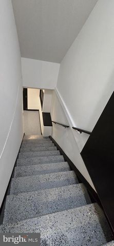 605 E GIRARD AVE, Philadelphia, PA 19125