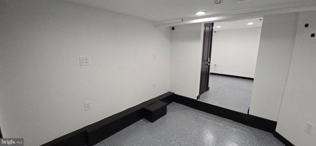 605 E GIRARD AVE, Philadelphia, PA 19125