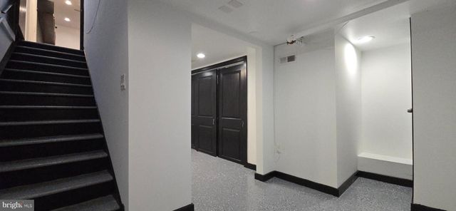 605 E GIRARD AVE, Philadelphia, PA 19125