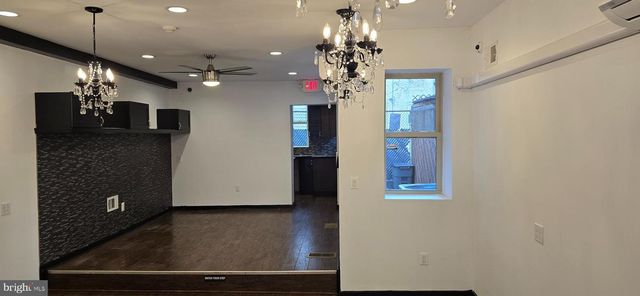 605 E GIRARD AVE, Philadelphia, PA 19125