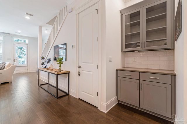 804 N Baylen St, Pensacola, FL 32502