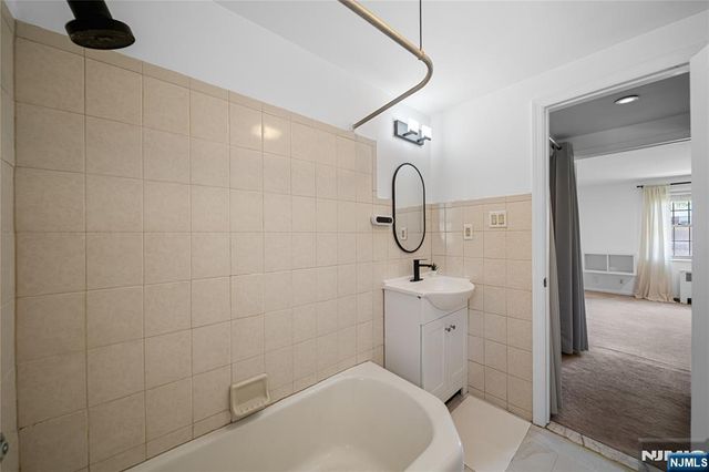 1244 Inwood Terrace B, Fort Lee, NJ 07024