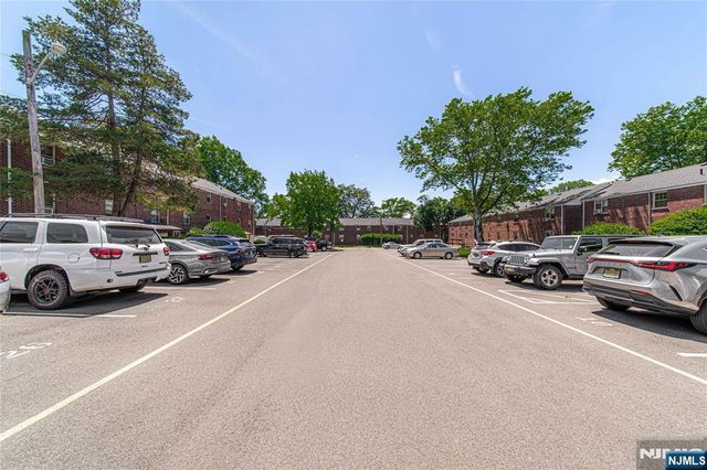 1244 Inwood Terrace B, Fort Lee, NJ 07024