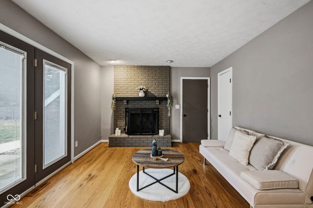 730 Rocky Ford Road, Columbus, IN 47203