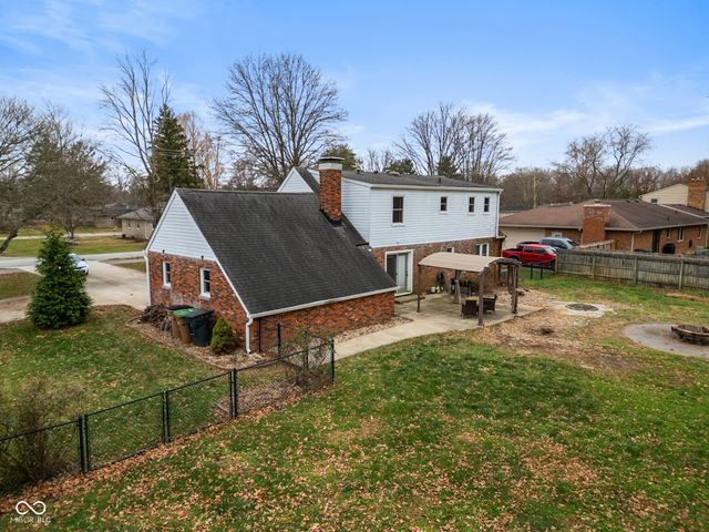 730 Rocky Ford Road, Columbus, IN 47203