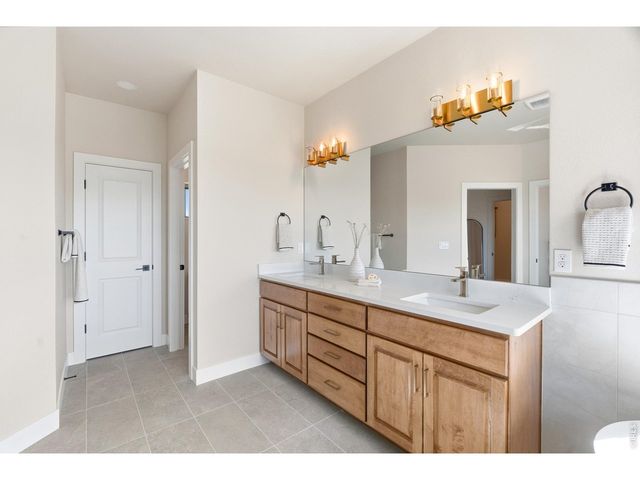 8467 Annapolis Dr, Windsor, CO 80528