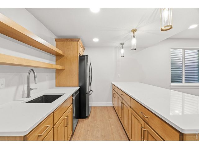 8467 Annapolis Dr, Windsor, CO 80528