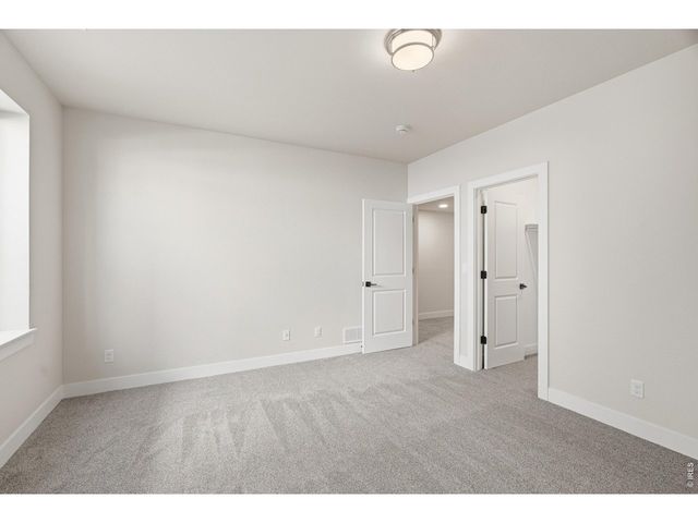8467 Annapolis Dr, Windsor, CO 80528