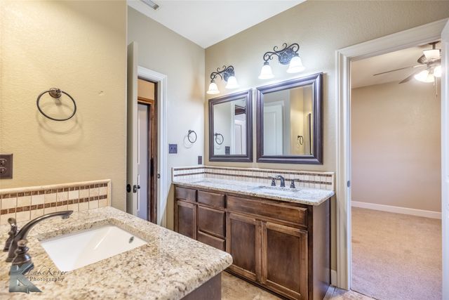 202 Periwinkle Trail, Abilene, TX 79602