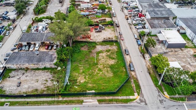 2113 SW 58th Ave, West Park, FL 33023