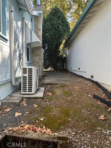 550 Hillcrest Drive, Lakeport, CA 95453