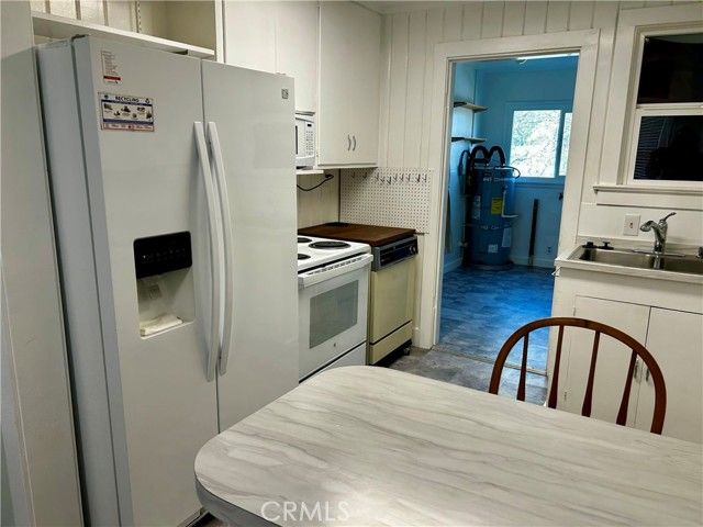 550 Hillcrest Drive, Lakeport, CA 95453