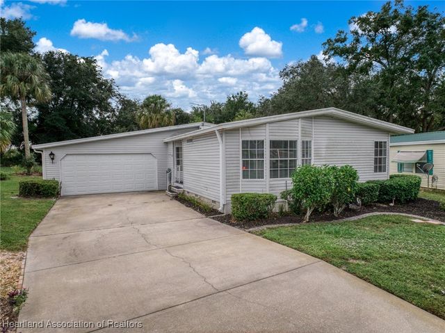 2881 E Spinnaker Drive, Avon Park, FL 33825