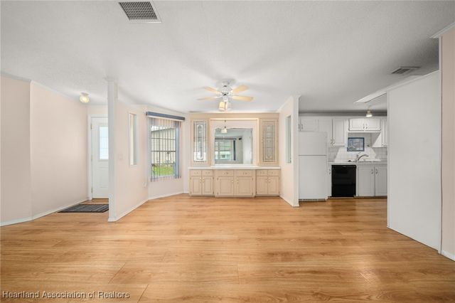 2881 E Spinnaker Drive, Avon Park, FL 33825