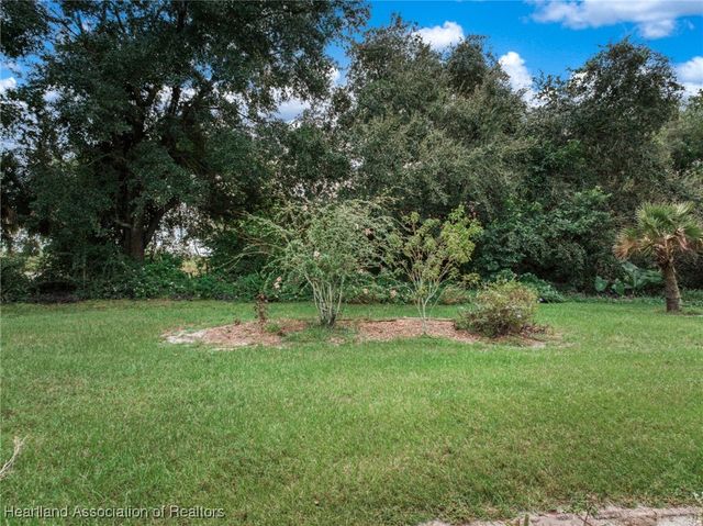2881 E Spinnaker Drive, Avon Park, FL 33825