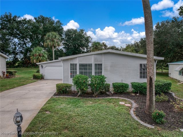 2881 E Spinnaker Drive, Avon Park, FL 33825