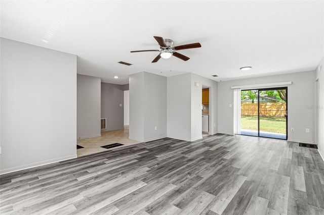 15925 CRYING WIND DRIVE, Tampa, FL 33624