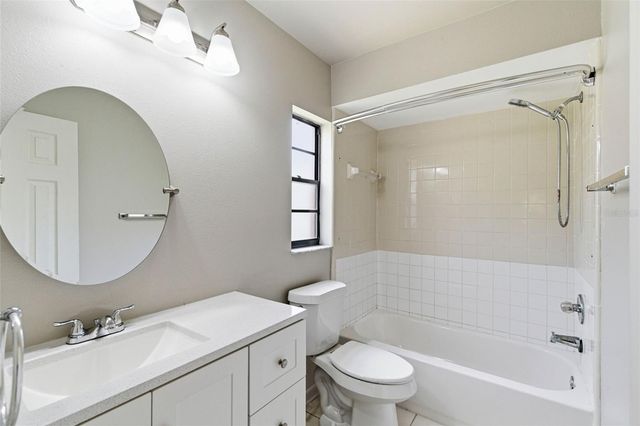 15925 CRYING WIND DRIVE, Tampa, FL 33624