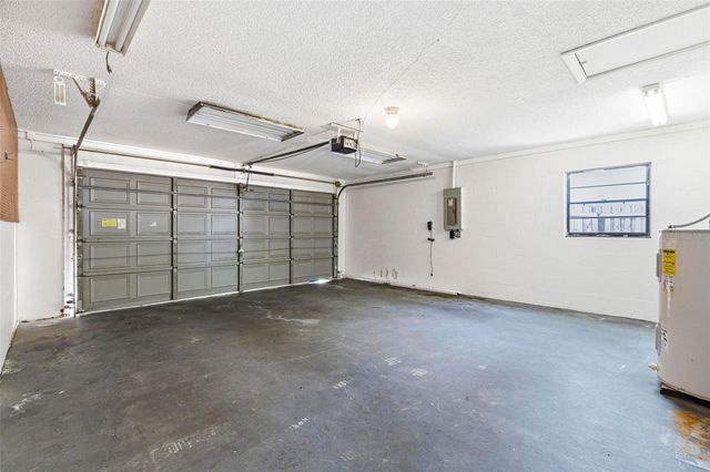 15925 CRYING WIND DRIVE, Tampa, FL 33624