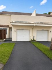 8240 NW 9TH Street 3, Plantation, FL 33324