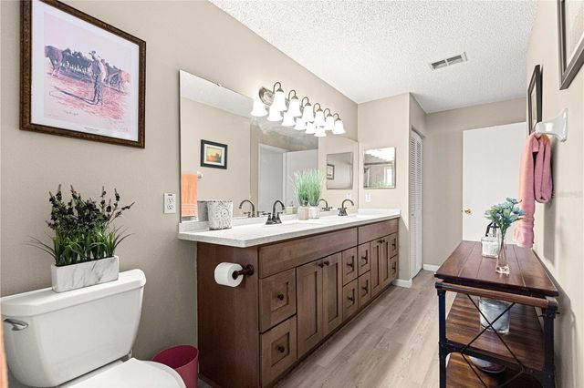 9746 SW 96TH STREET, Ocala, FL 34481