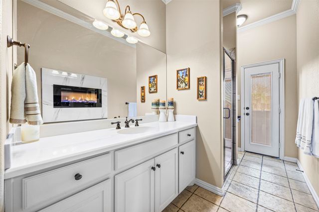 1920 Willow Bend Drive, Red Oak, TX 75154