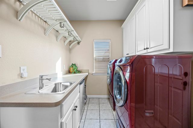 1920 Willow Bend Drive, Red Oak, TX 75154