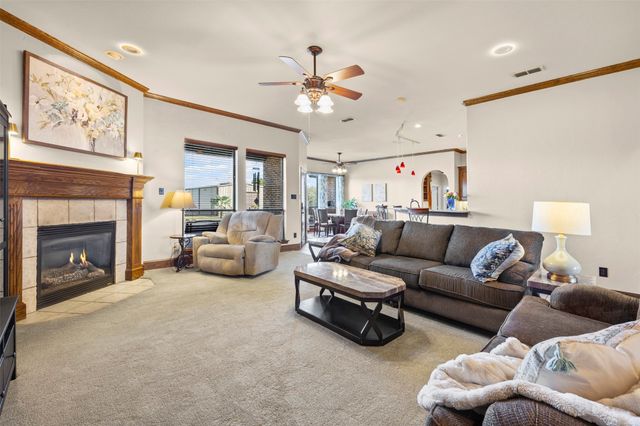 1920 Willow Bend Drive, Red Oak, TX 75154