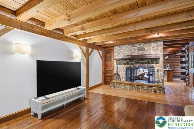 2244 Springtown Hill Road, Lower Saucon Twp, PA 18055