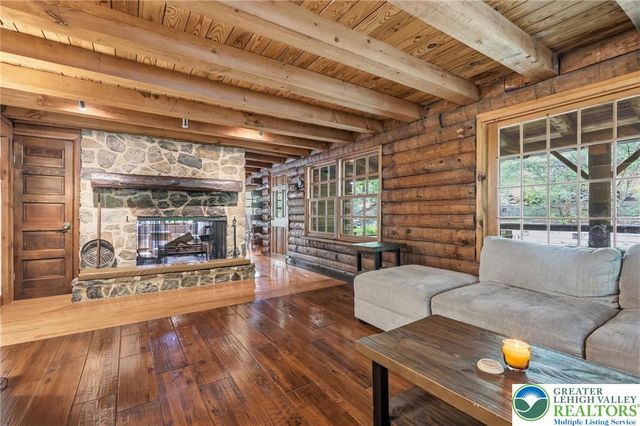 2244 Springtown Hill Road, Lower Saucon Twp, PA 18055