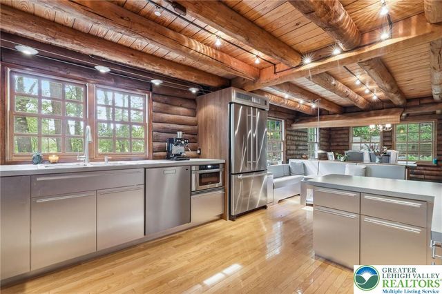 2244 Springtown Hill Road, Lower Saucon Twp, PA 18055