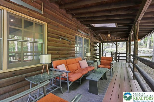 2244 Springtown Hill Road, Lower Saucon Twp, PA 18055