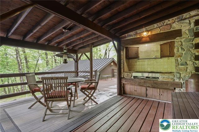 2244 Springtown Hill Road, Lower Saucon Twp, PA 18055