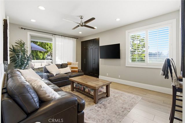 20251 Cape Coral Lane 101, Huntington Beach, CA 92646