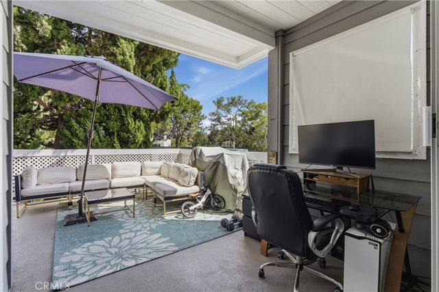 20251 Cape Coral Lane 101, Huntington Beach, CA 92646