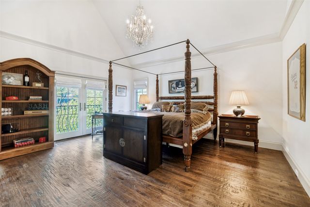 4327 Irving Avenue, Dallas, TX 75219