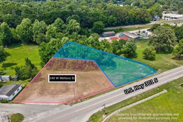 240 W Wellons Street, Four Oaks, NC 27524