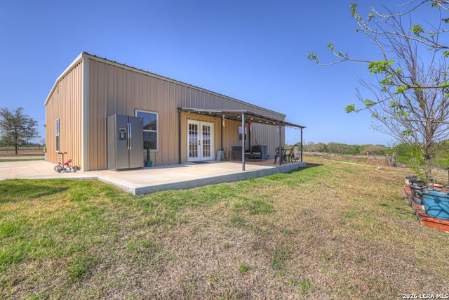 2151 Old Lehmann, Seguin, TX 78155