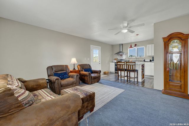 2151 Old Lehmann, Seguin, TX 78155