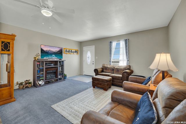 2151 Old Lehmann, Seguin, TX 78155
